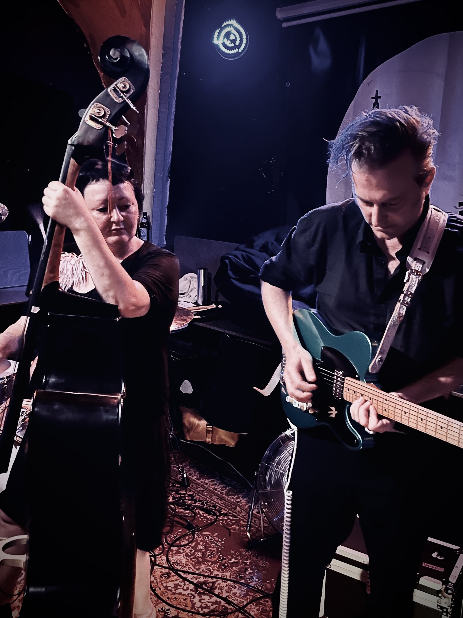 placeholder image sq